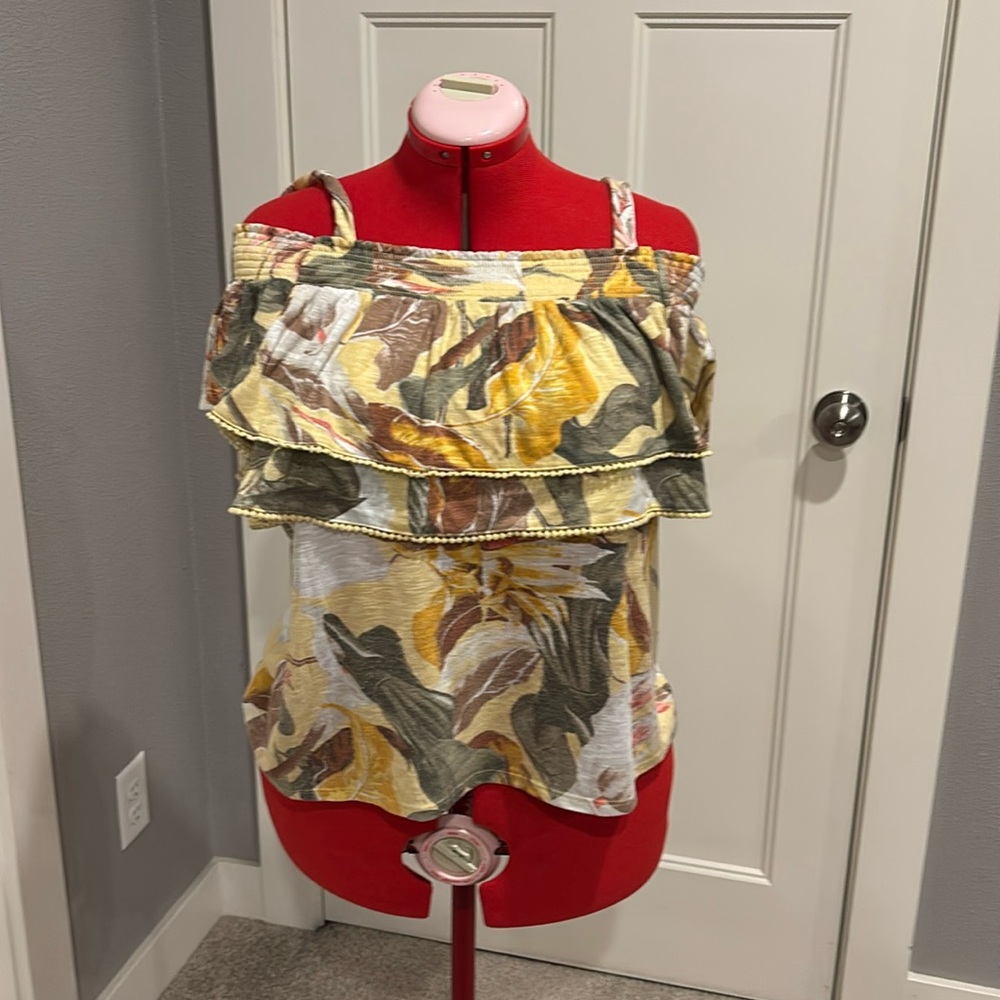 White House Black Market off the shoulder top
